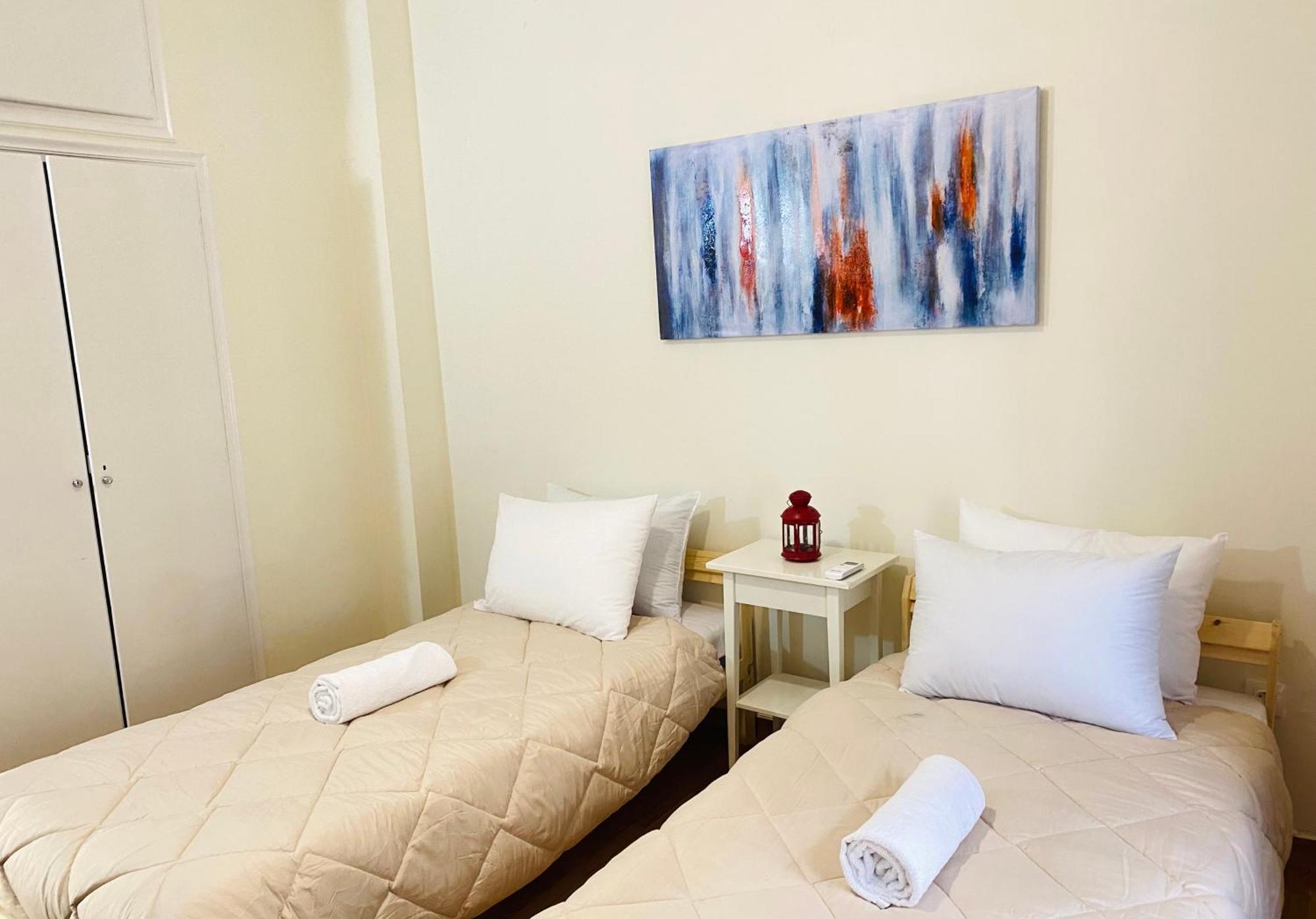 Spacious 2 Bedroom Apartment Downtown Athens - Explore Center By Foot Exterior photo