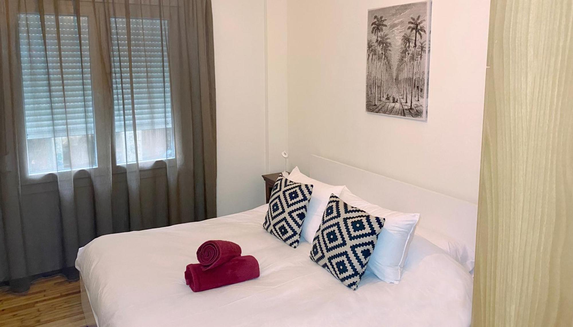 Spacious 2 Bedroom Apartment Downtown Athens - Explore Center By Foot Exterior photo